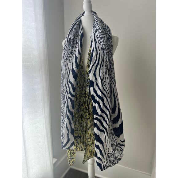 Diane Von Furstenburg Shawl Scarf Lightweight Navy White Yellow - Picture 4 of 8